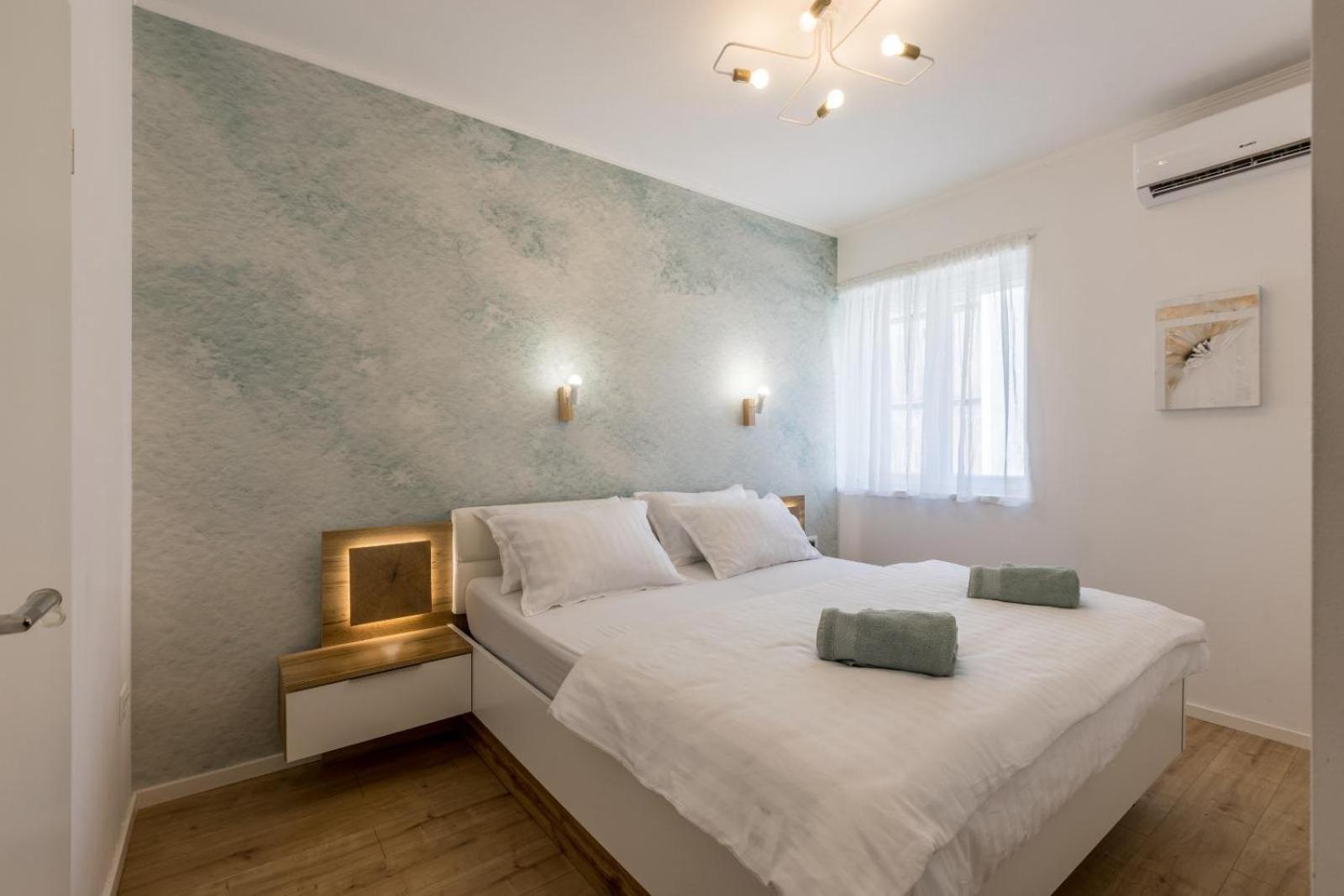 Apartment & Room Ileana 斯普利特 外观 照片